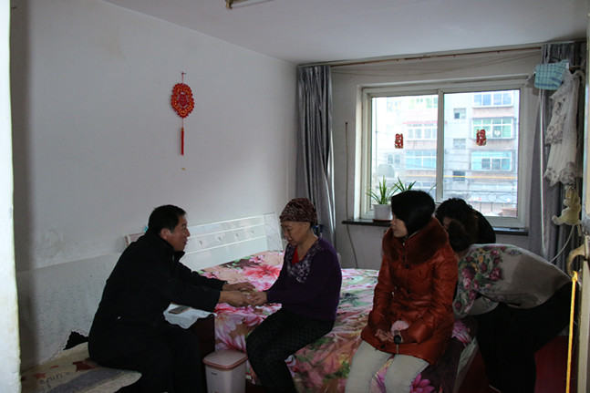 国资委工会走访_副本.jpg